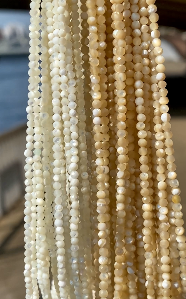マザーオブパール MotherofPearl 2mm 多面カット 丸ビーズ 天然石 MOP シェルビーズ